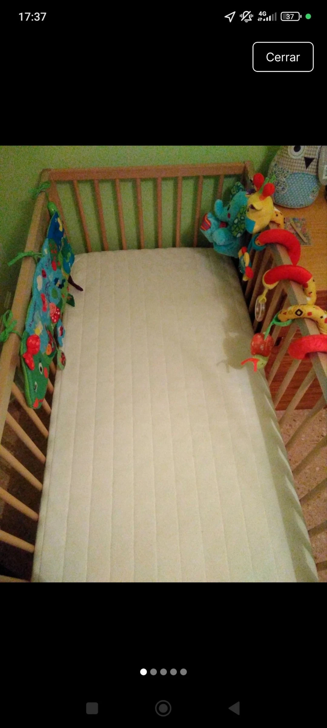 Cuna Gulliver Ikea de madera natural con colchón 